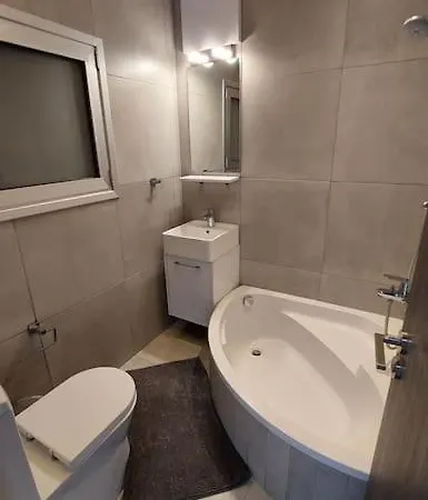 Molos Hawaii Royal - Front-line 2 Bedroom לימסול