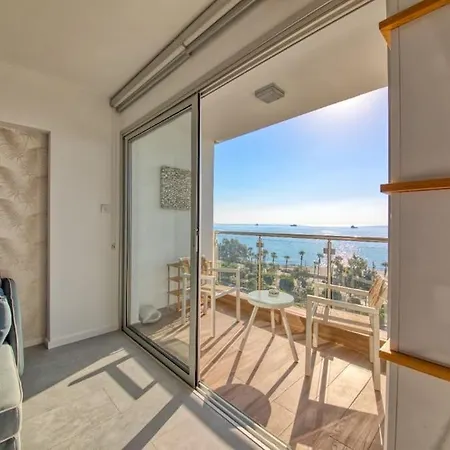 Διαμέρισμα Molos Hawaii Royal - Front-line 2 Bedroom Λεμεσός