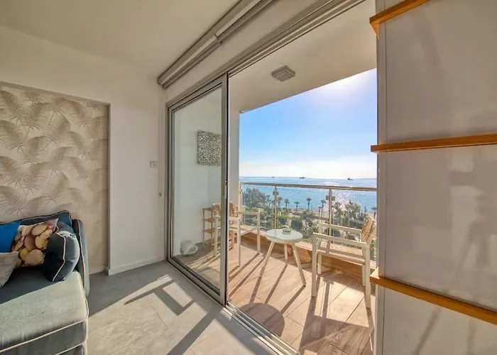 Appartamento Molos Hawaii Royal - Front-line 2 Bedroom Limisso