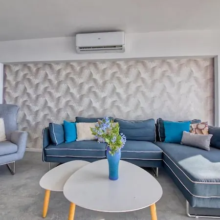 Molos Hawaii Royal - Front-line 2 Bedroom *