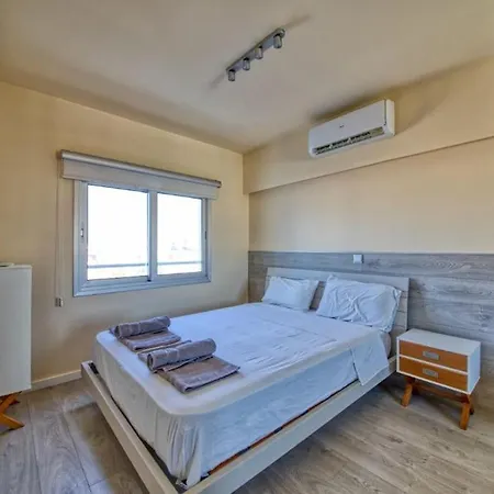 Molos Hawaii Royal - Front-line 2 Bedroom Λεμεσός